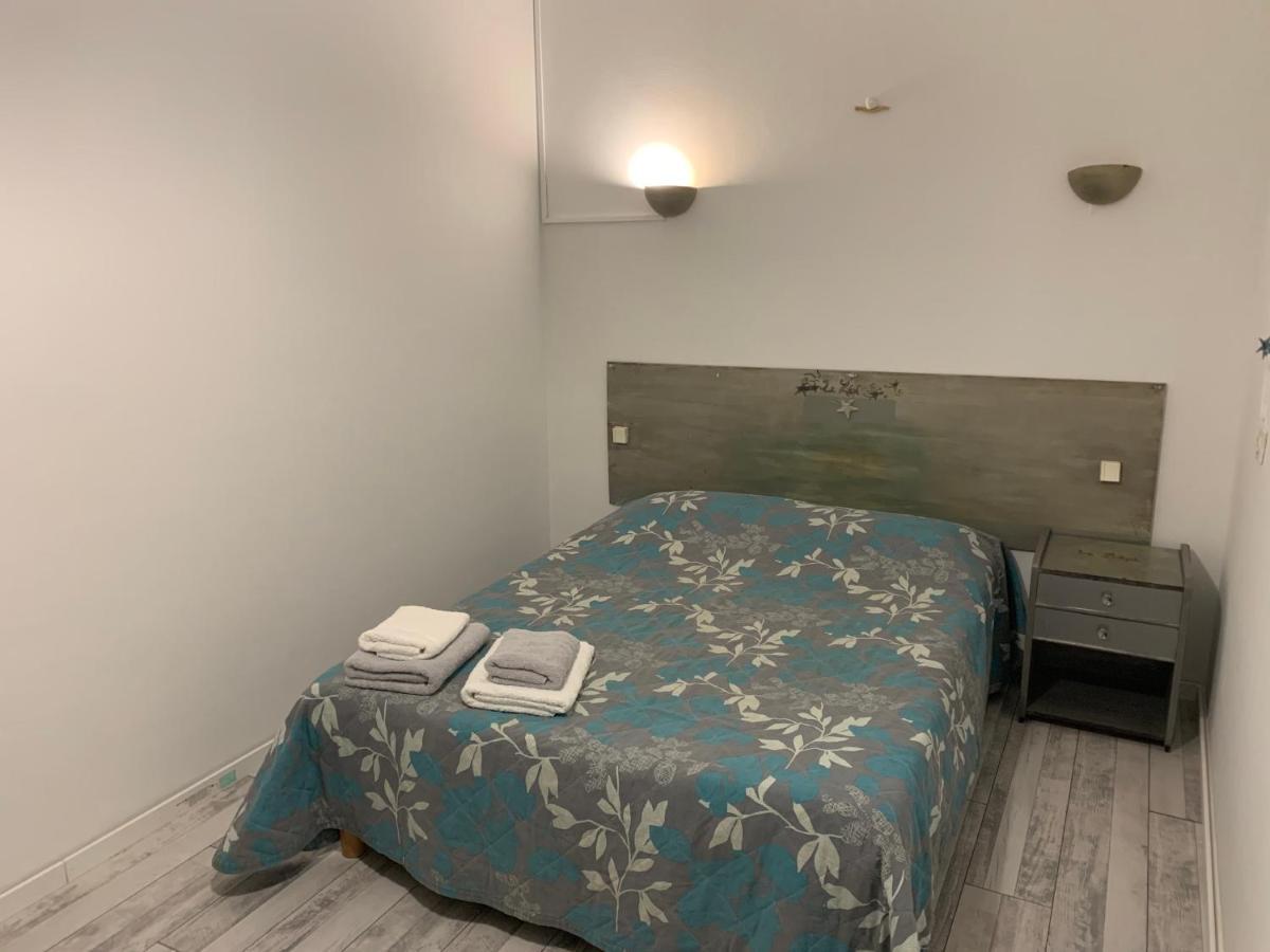 Hotel Le Cosy Pont-de-Chéruy Zewnętrze zdjęcie
