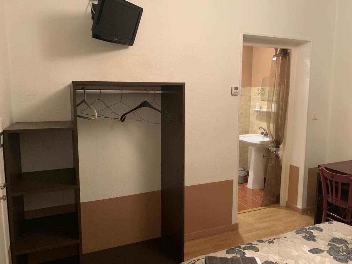 Hotel Le Cosy Pont-de-Chéruy Zewnętrze zdjęcie