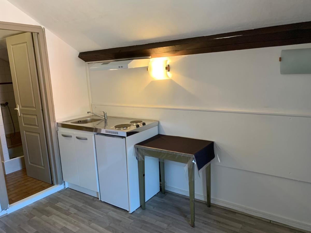 Hotel Le Cosy Pont-de-Chéruy Zewnętrze zdjęcie